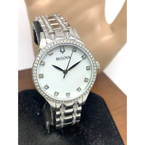 Bulova Women's Watch 96X145 Quartz Mother of Pearl Dial Silver Steel 32mm Set - Picture 13 of 14